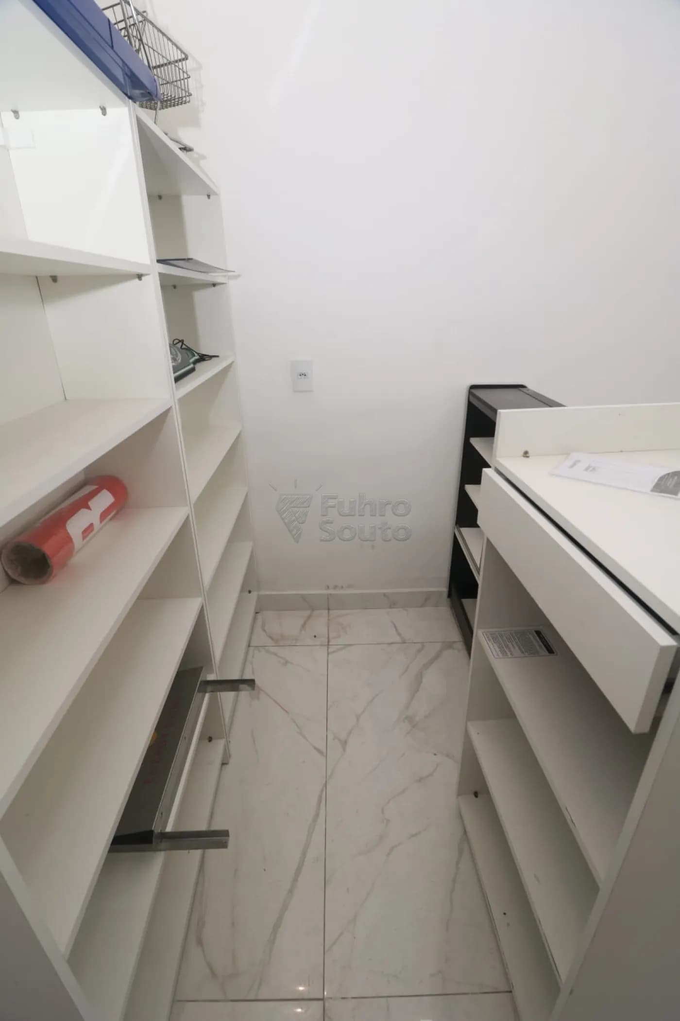 2qioh-pelotas-comercial-sala-fora-de-condominio-sao-goncalo-09-04-2026_16-12-32-69d7fa20ca076.webp