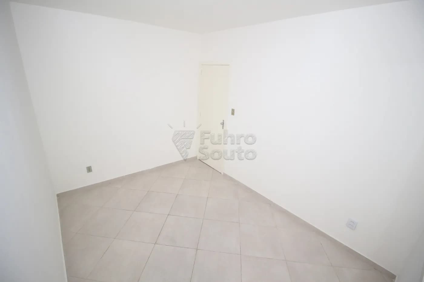 2rtxal-pelotas-apartamento-padrao-centro-16-05-2024_23-36-10-12.webp