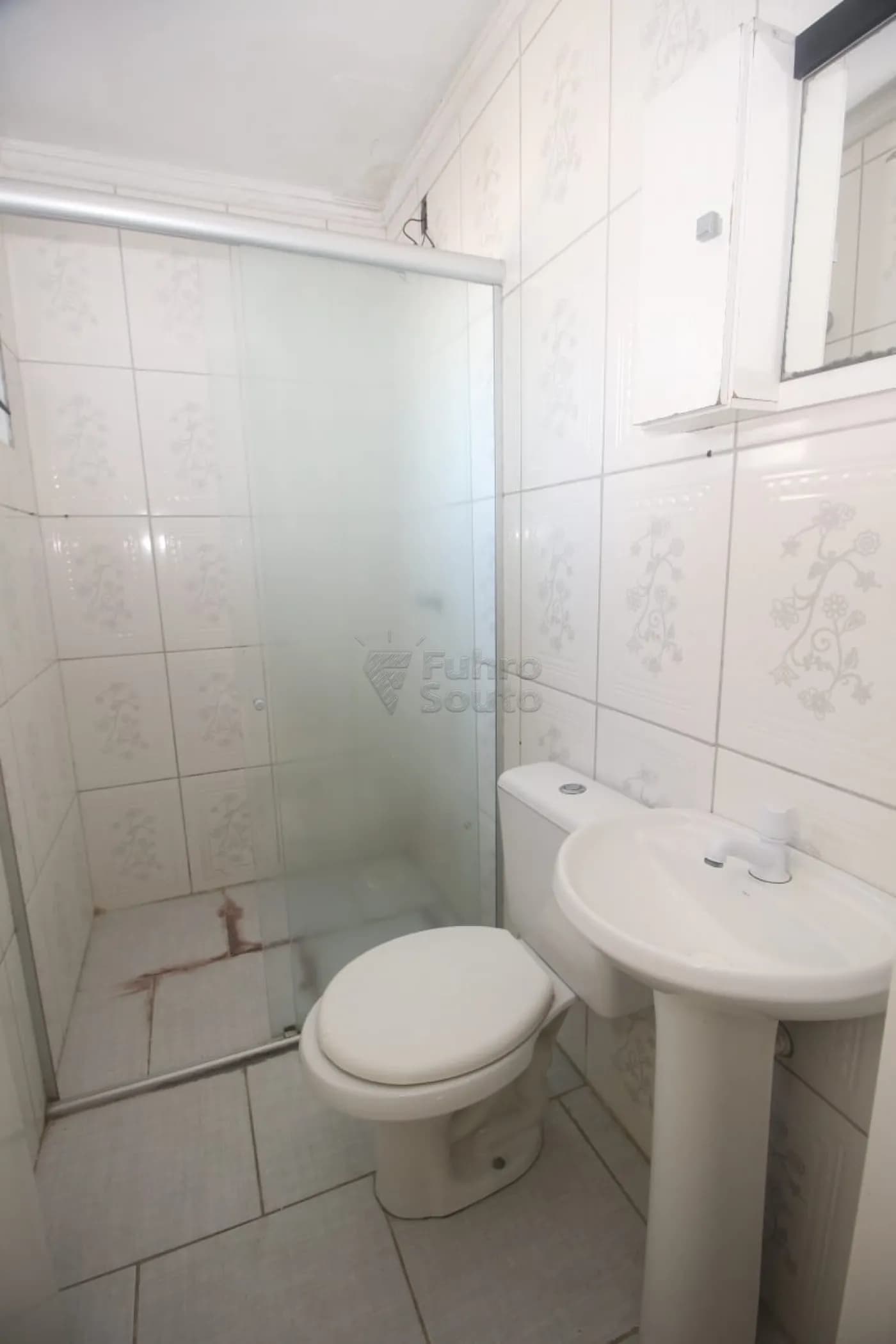 2x4juc-pelotas-apartamento-fora-de-condominio-areal-07-08-2025_15-06-47-23.webp