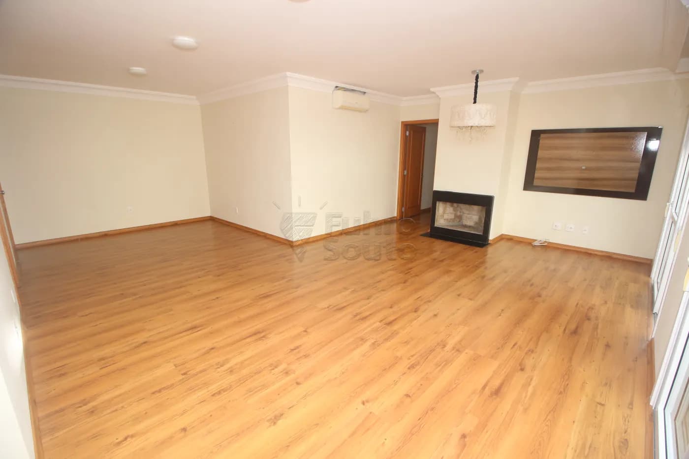 2xeund-pelotas-apartamento-padrao-centro-07-01-2025_23-18-07-6.webp