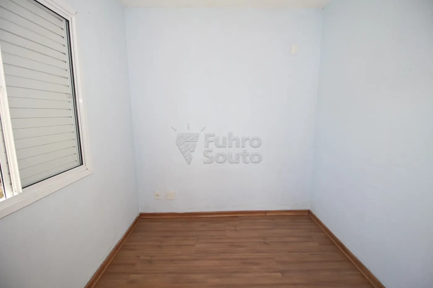 2y70z-pelotas-casa-condominio-areal-17-05-2024_23-40-47-10.webp