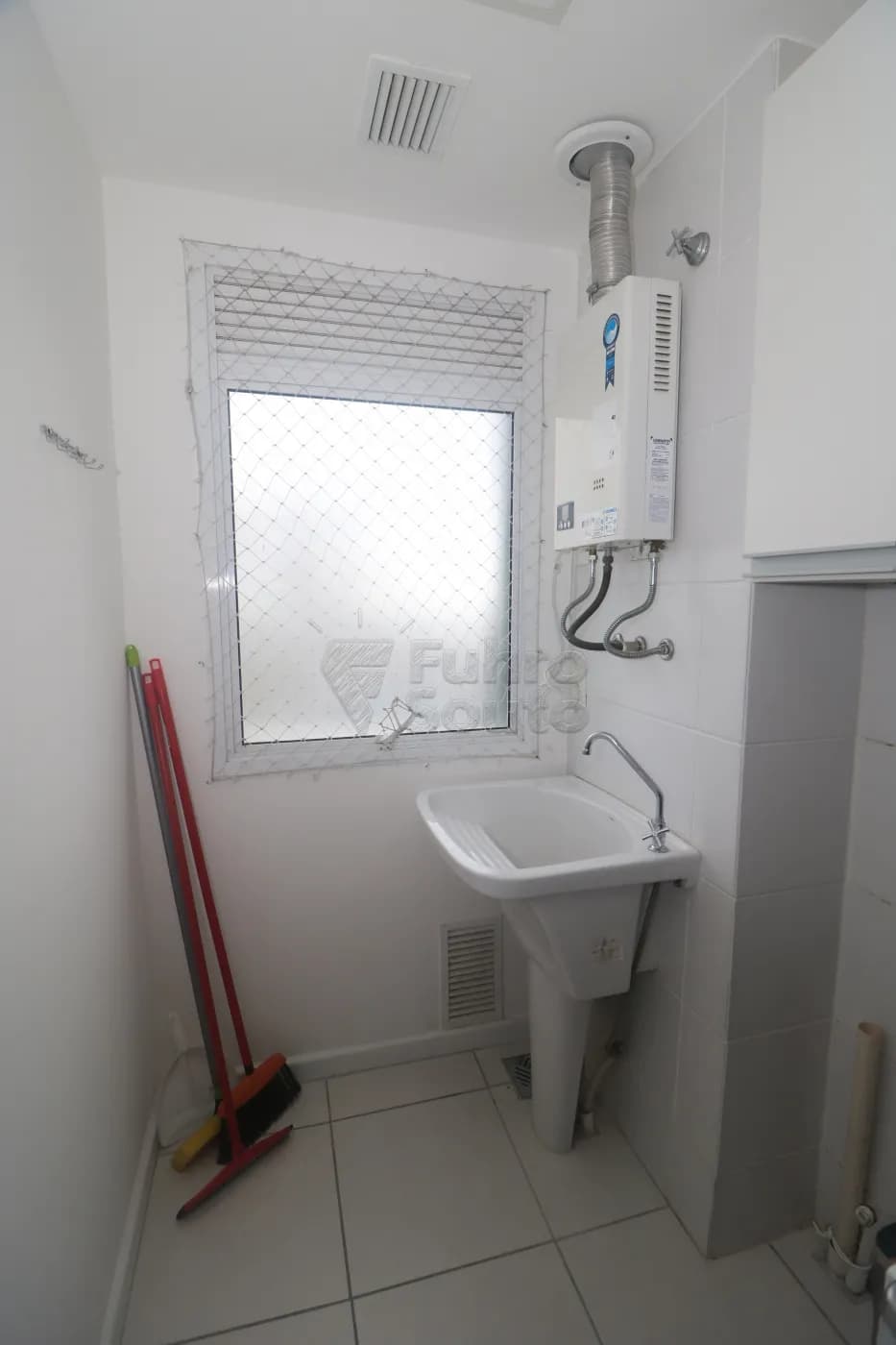 2yyur-pelotas-apartamento-padrao-areal-18-03-2026_21-26-42-69bb42c23d403.webp