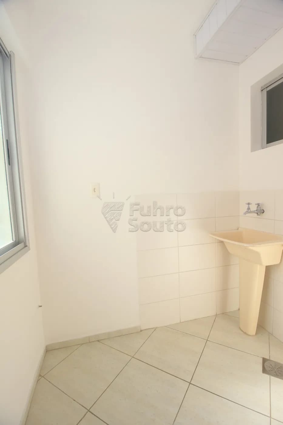 2z5xtf-pelotas-apartamento-padrao-centro-24-04-2025_01-13-56-25.webp