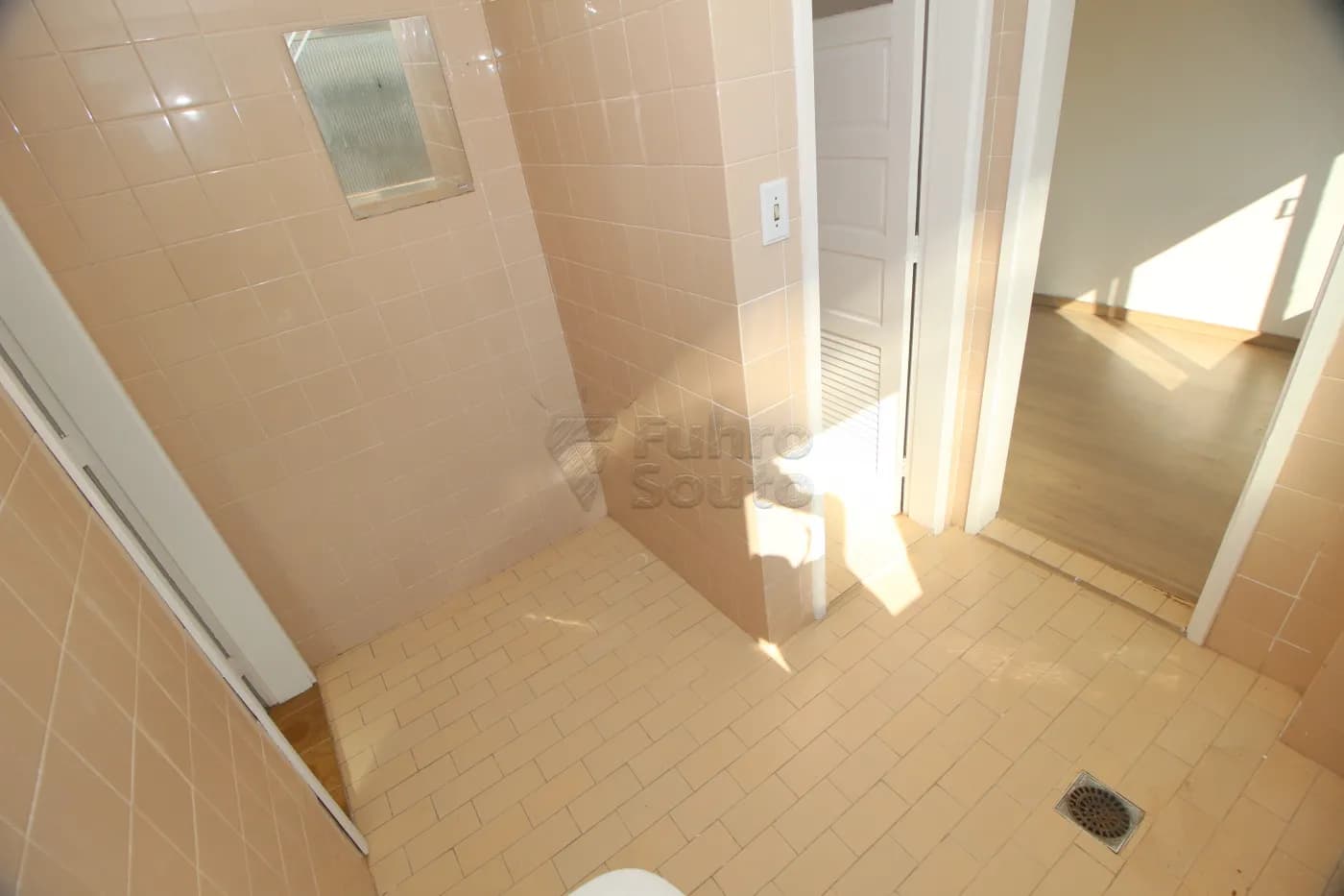 2zvlq-pelotas-apartamento-padrao-centro-02-08-2024_23-32-02-28.webp