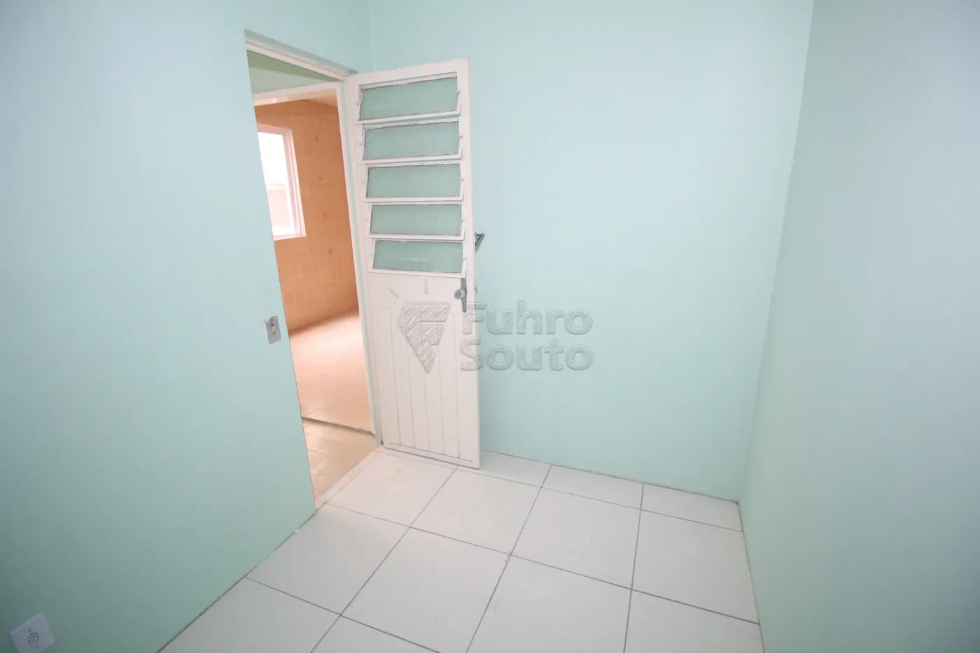 307307-pelotas-apartamento-padrao-centro-19-06-2024_23-45-24-28.webp