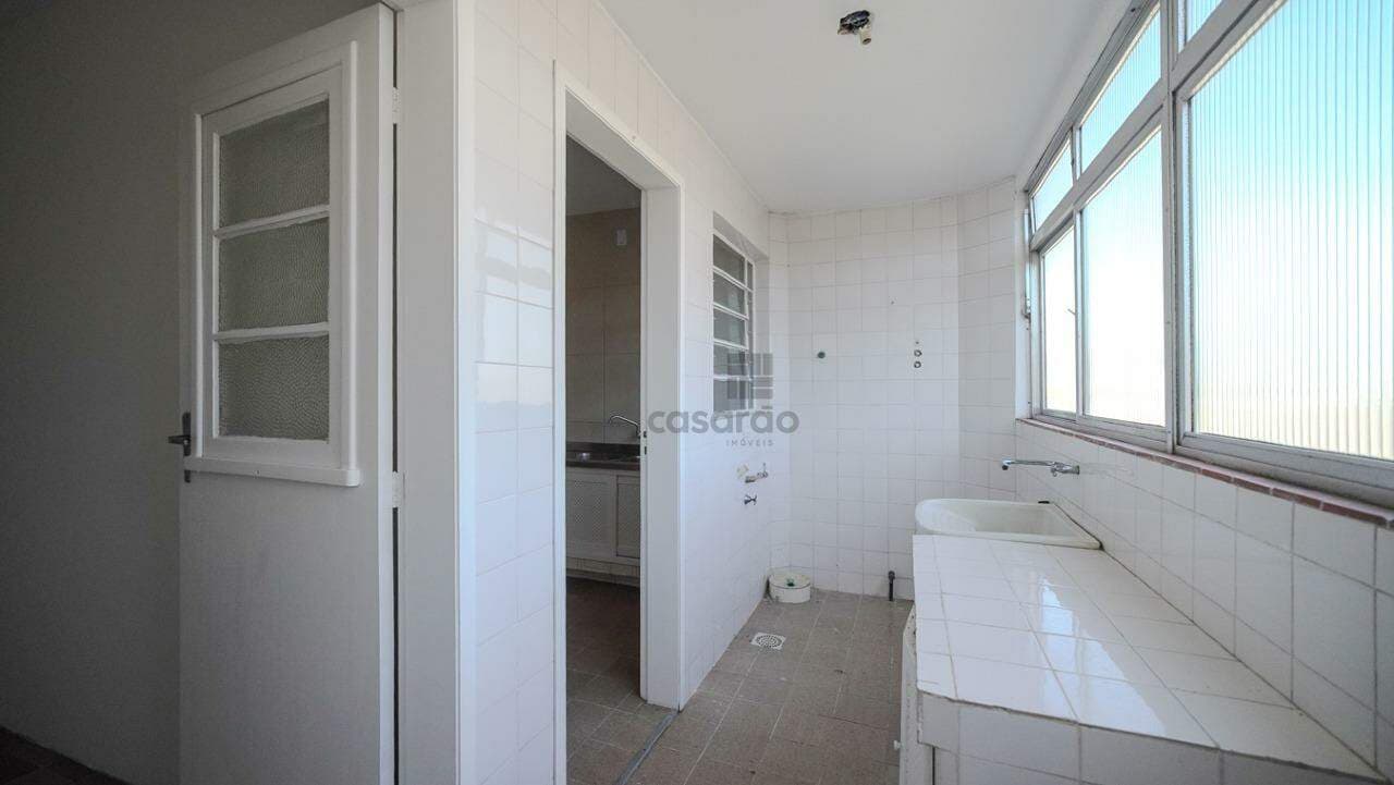 31z4cp-apartamento-2-quartos-no-pelotas-area-de-servico.jpg