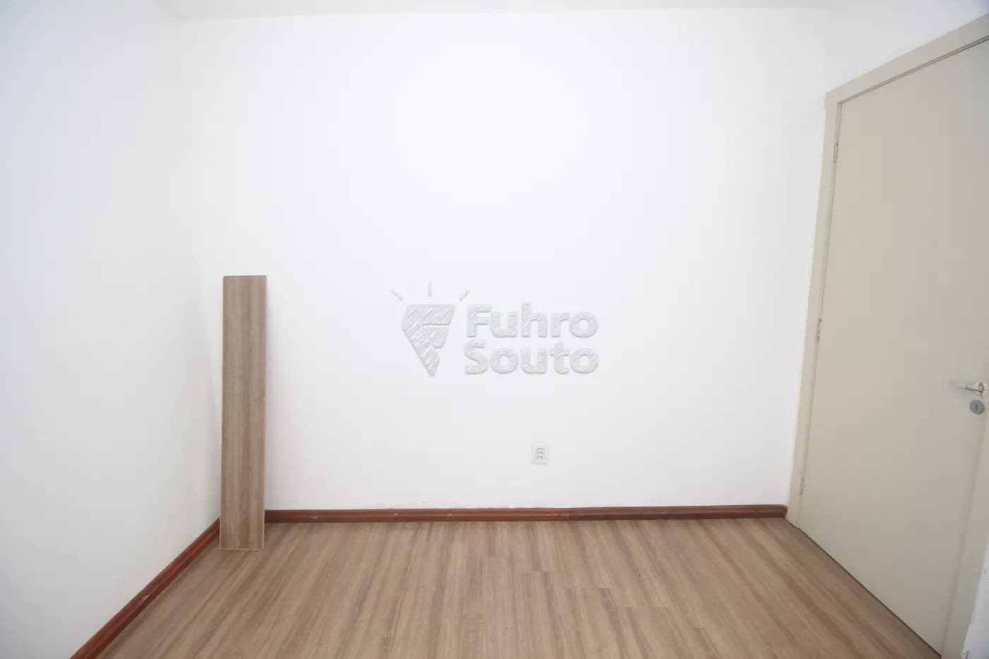 3251n-pelotas-apartamento-padrao-centro-04-10-2025_02-27-18-10.webp