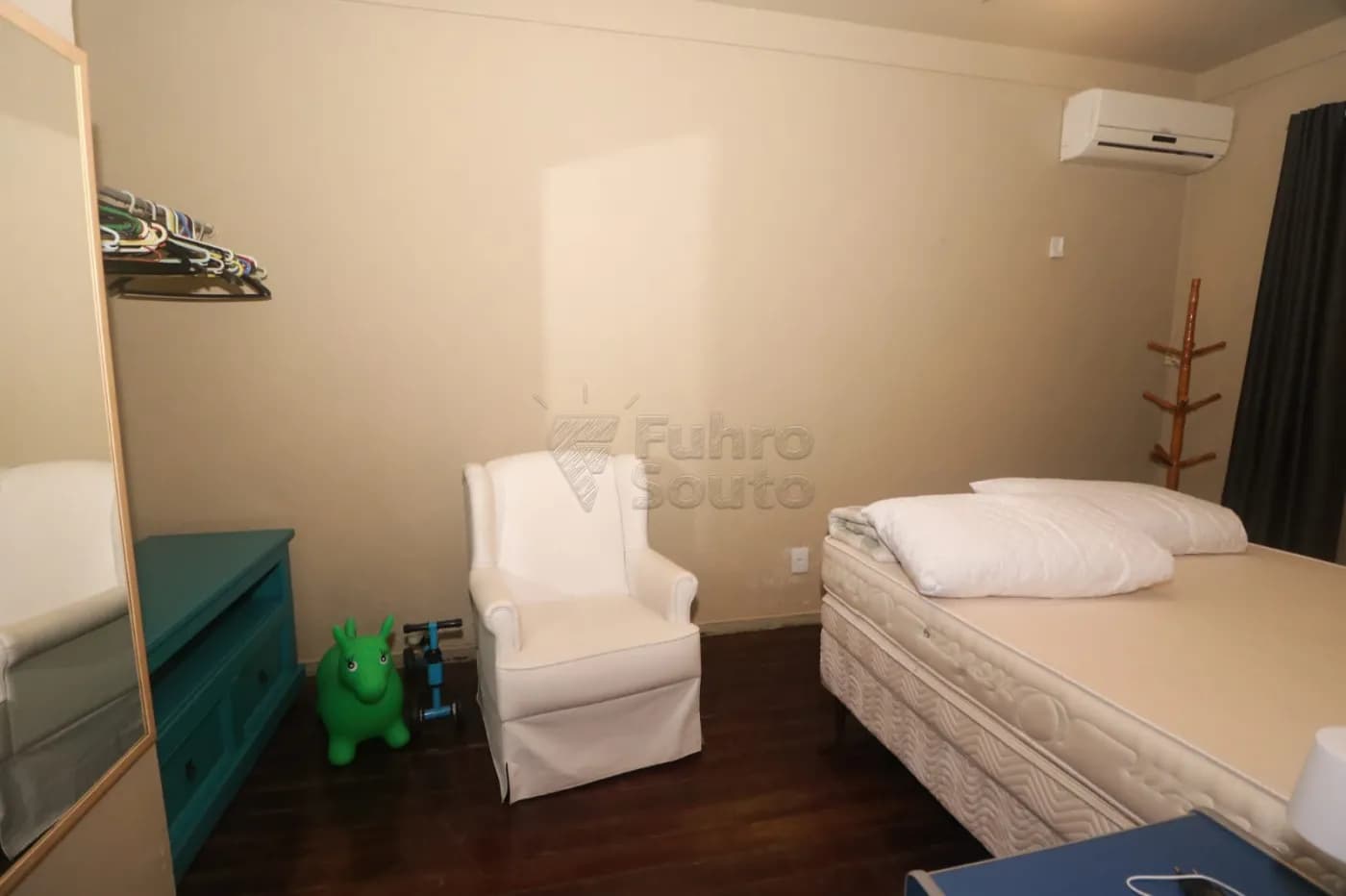 33yf0d-pelotas-casa-padrao-laranjal-27-01-2026_17-52-24-697925881b654.webp