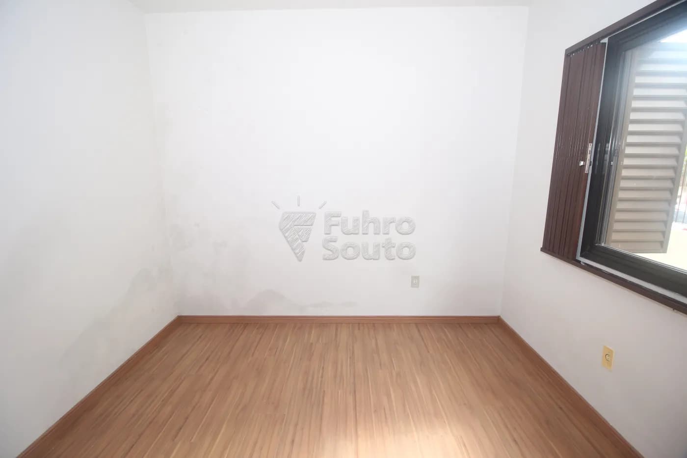 341eqa-pelotas-apartamento-padrao-centro-29-08-2025_21-54-09-6.webp