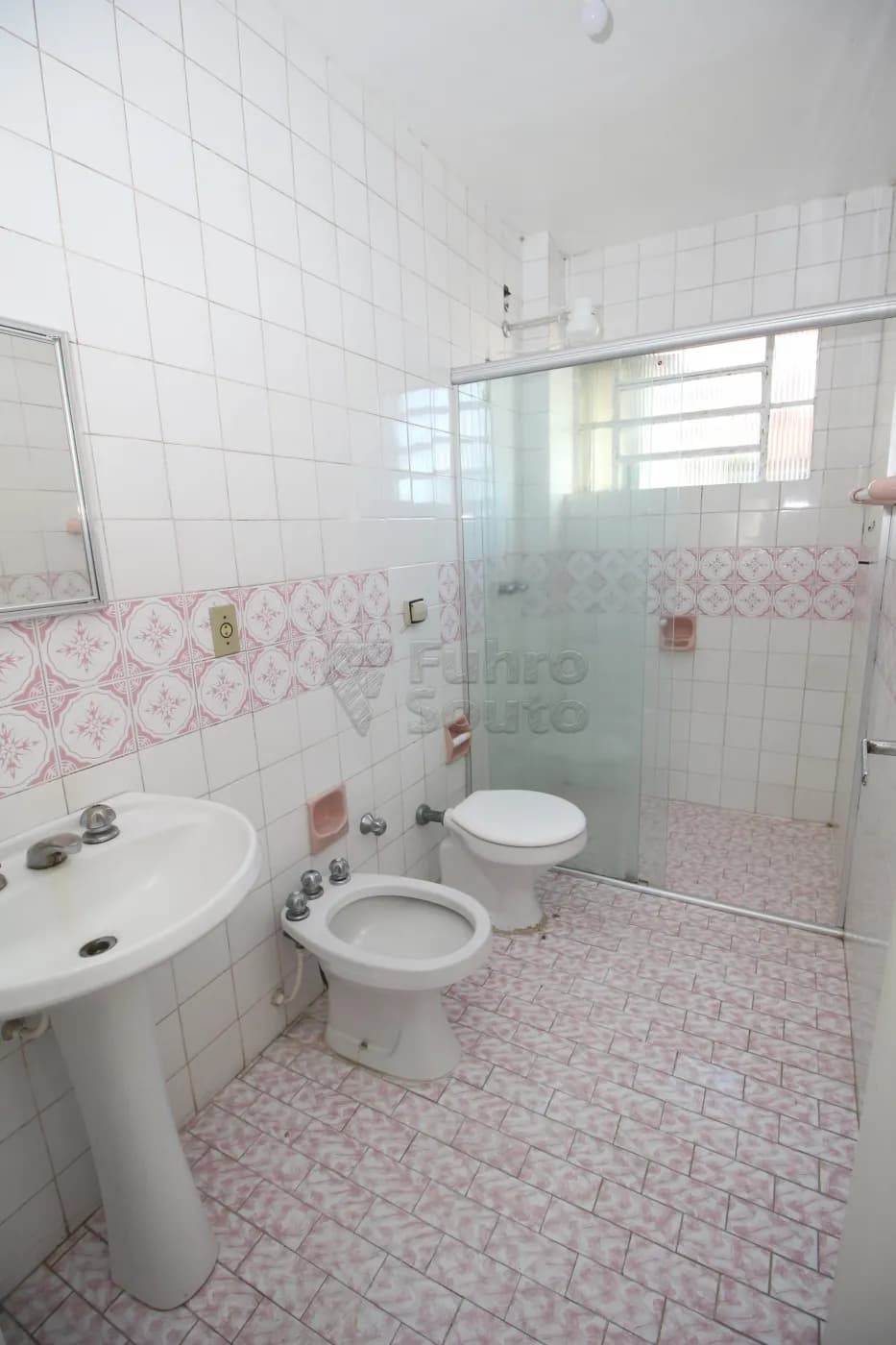 38sw2-pelotas-apartamento-padrao-centro-01-07-2024_20-27-51-27.webp