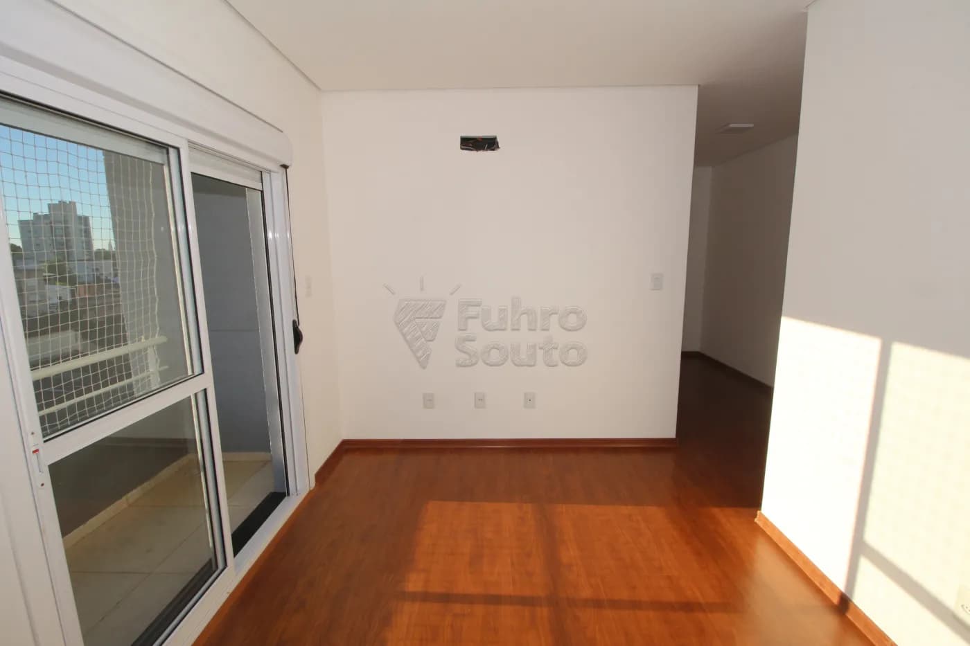 3ei7vo-pelotas-apartamento-padrao-centro-18-04-2024_23-56-41-9.webp