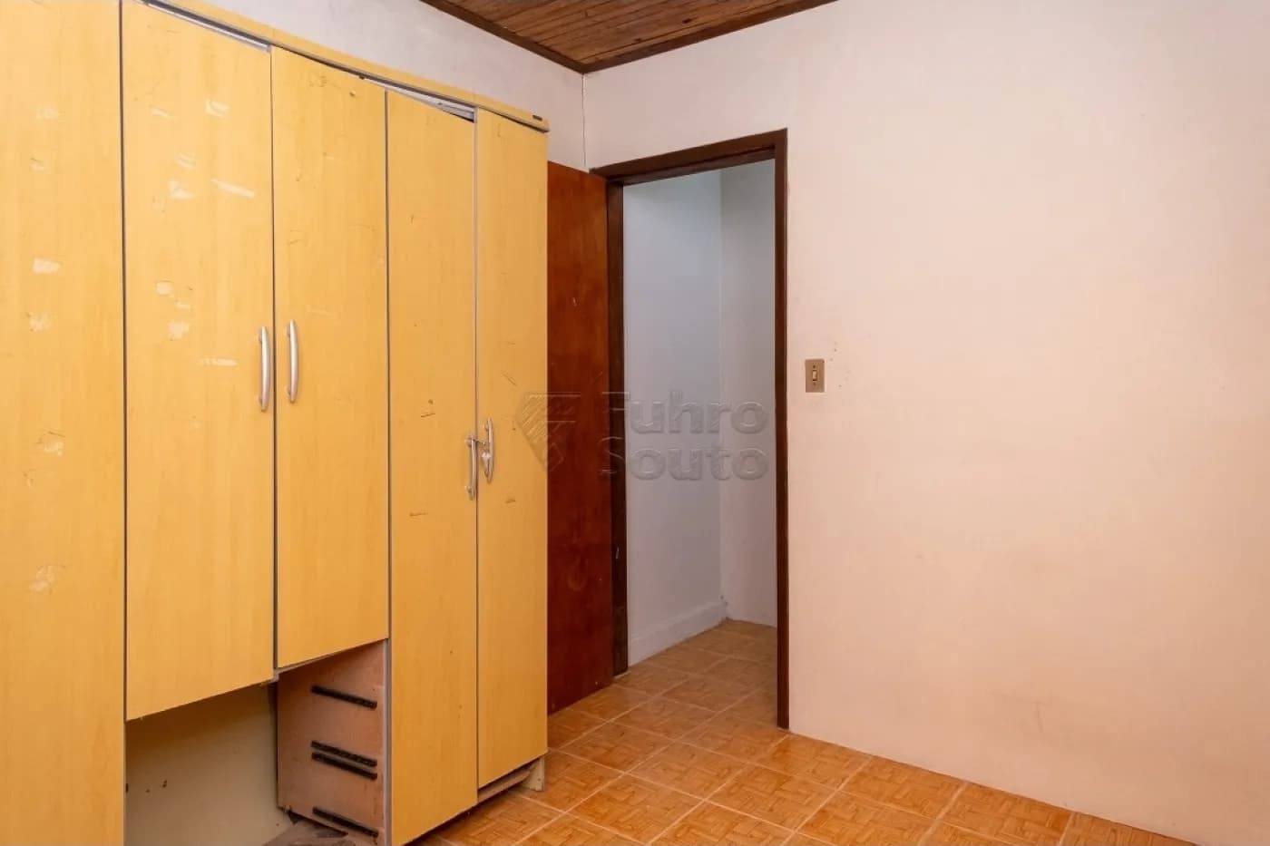 3g6q6t-pelotas-casa-padrao-centro-03-06-2026_08-46-22-6a20140e02ad5.webp