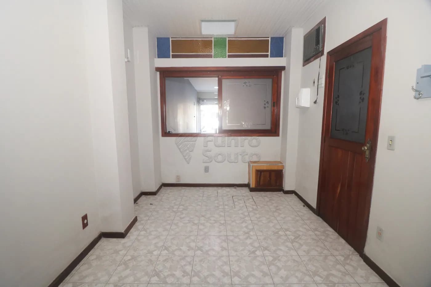 3gq0n8-pelotas-comercial-casa-centro-07-07-2026_23-41-58-6a4db8f696d4b.webp