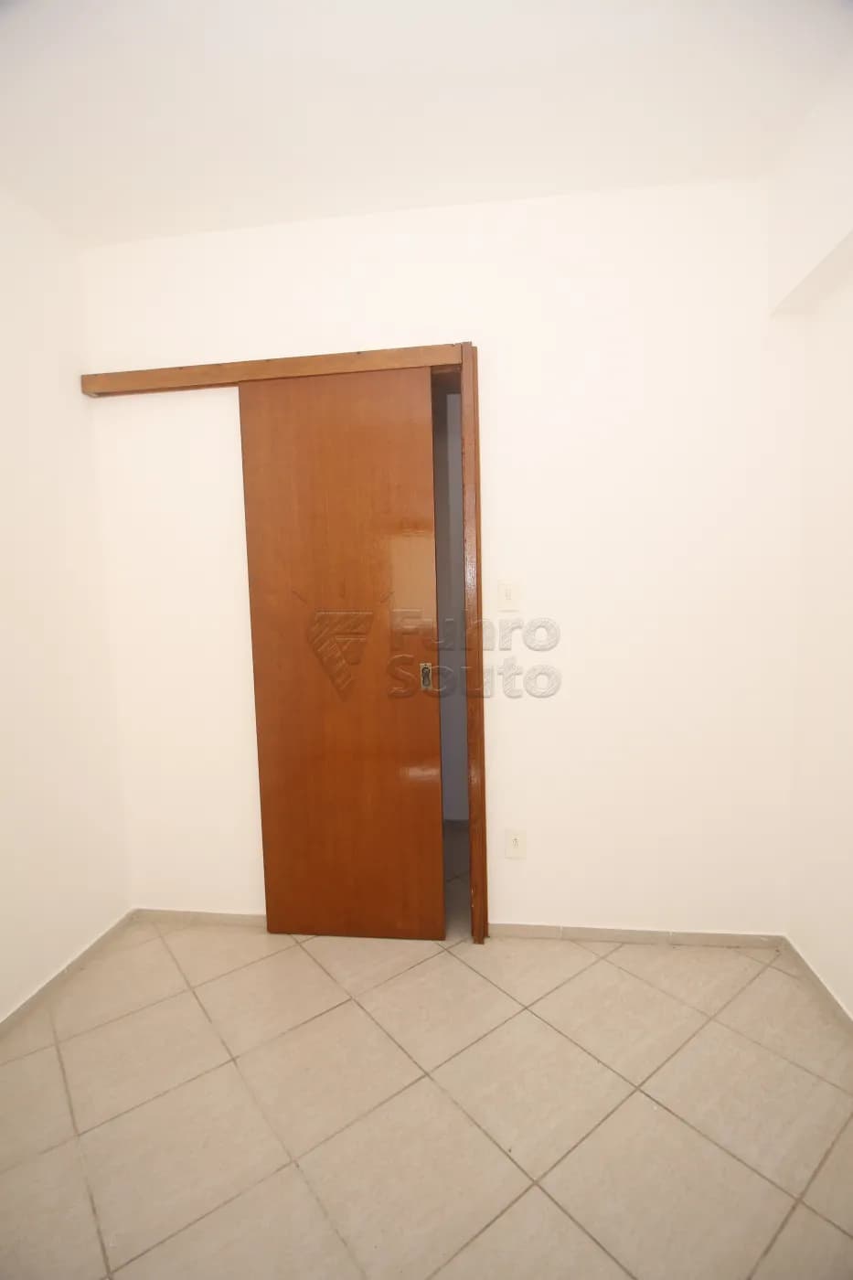 3mq46v-pelotas-apartamento-padrao-centro-27-10-2025_22-30-43-10.webp