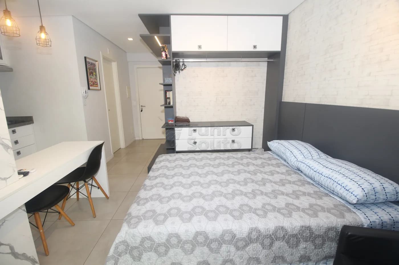 3nfk79-pelotas-apartamento-loft-studio-centro-31-05-2025_09-36-42-5.webp