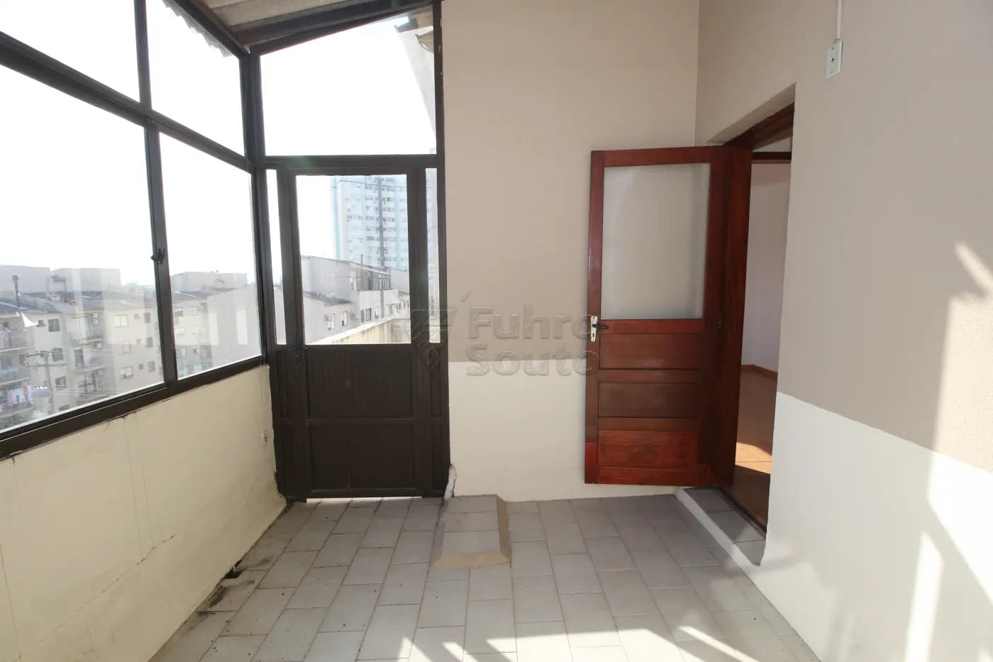 3p4xo5-pelotas-apartamento-padrao-centro-22-04-2024_23-39-46-22.webp