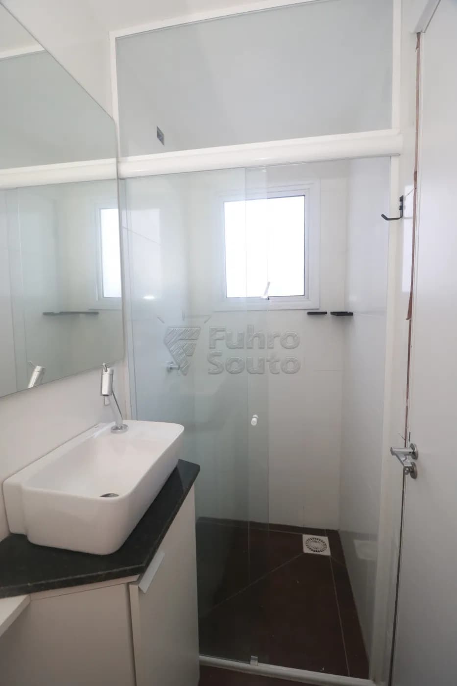 3sw6mw-pelotas-apartamento-padrao-centro-30-01-2026_00-27-16-697c2514d9d8a.webp