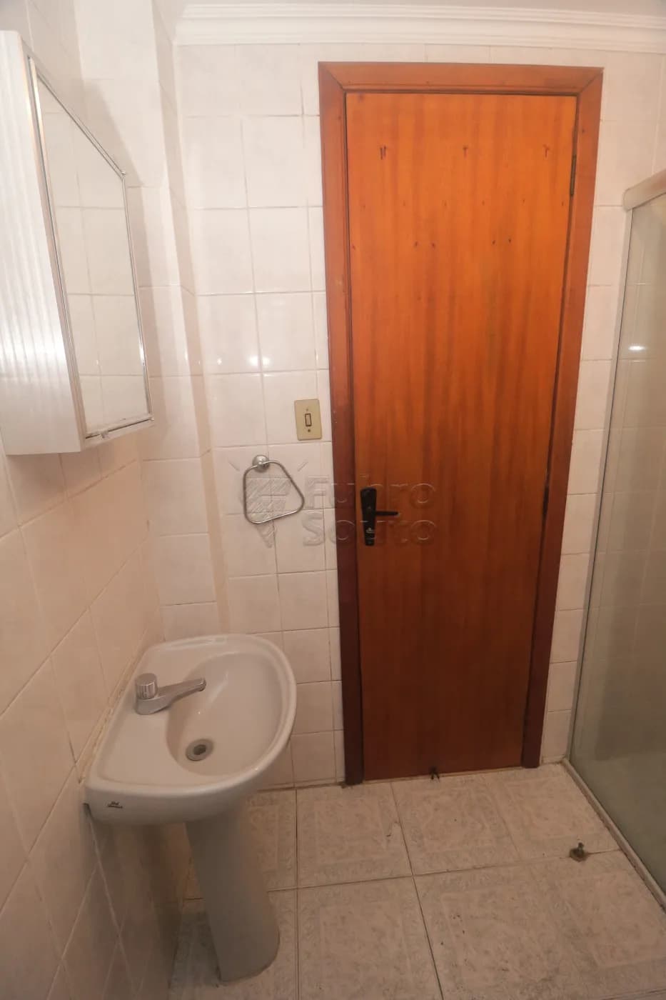 3tq445q-pelotas-apartamento-padrao-centro-07-05-2026_21-30-47-69fd2eb76ec42.webp