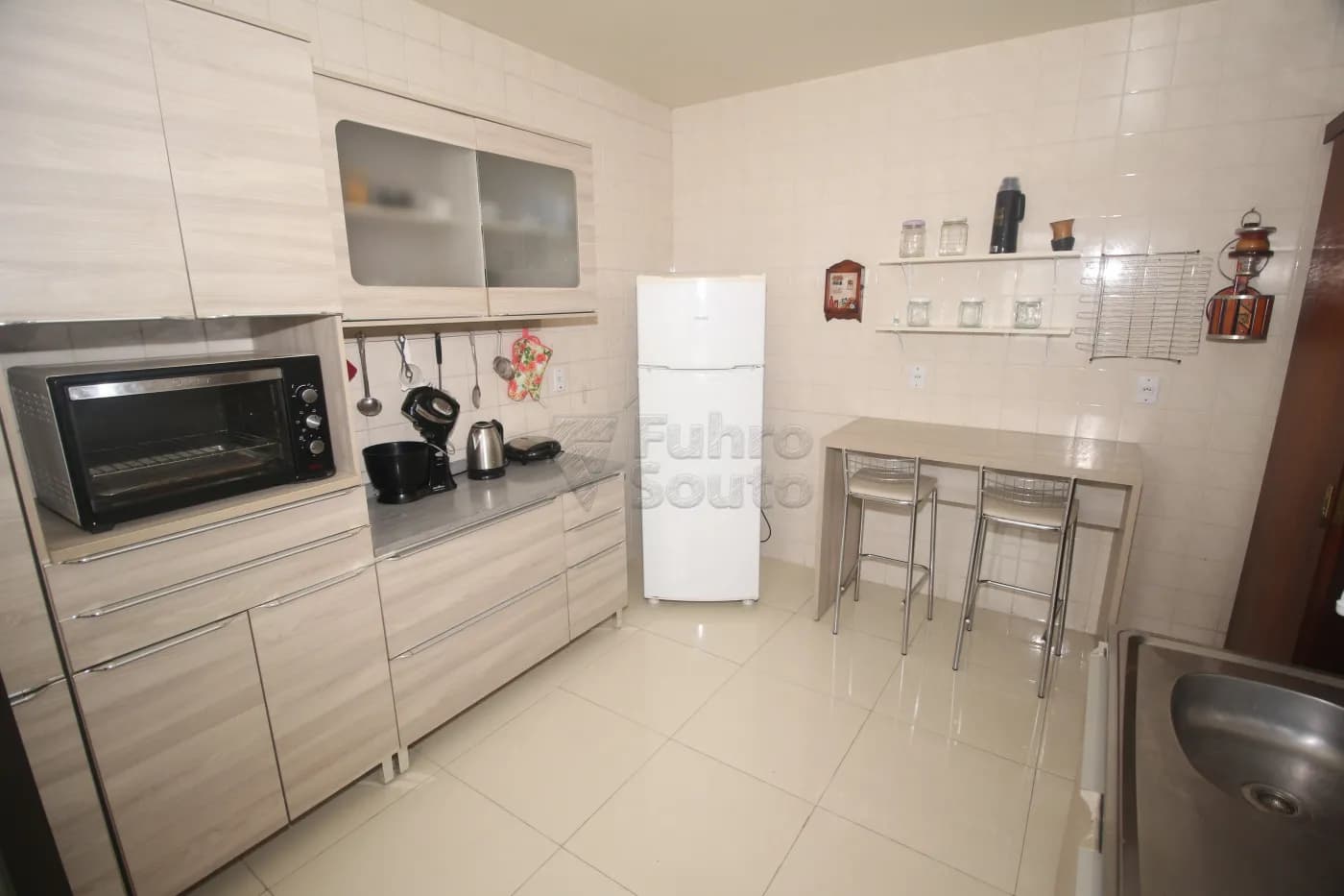 3tswgn-pelotas-apartamento-padrao-centro-26-02-2025_23-06-41-17.webp