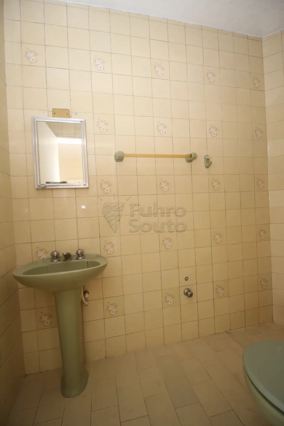 40nx9r-pelotas-apartamento-padrao-centro-19-06-2024_23-45-14-18.webp