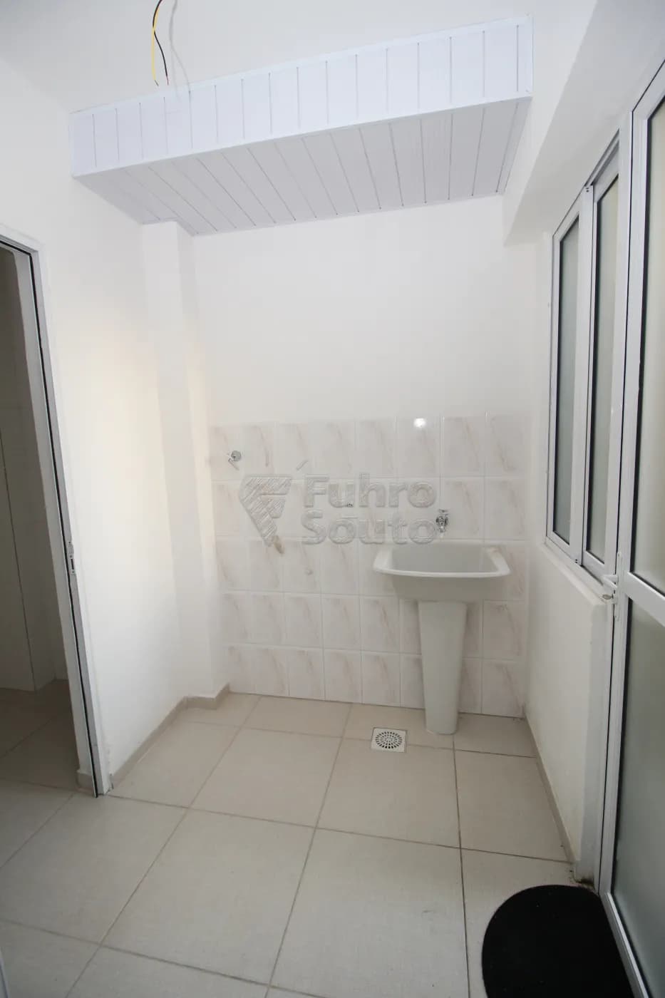 423q7-pelotas-apartamento-padrao-centro-28-05-2024_22-33-37-14.webp