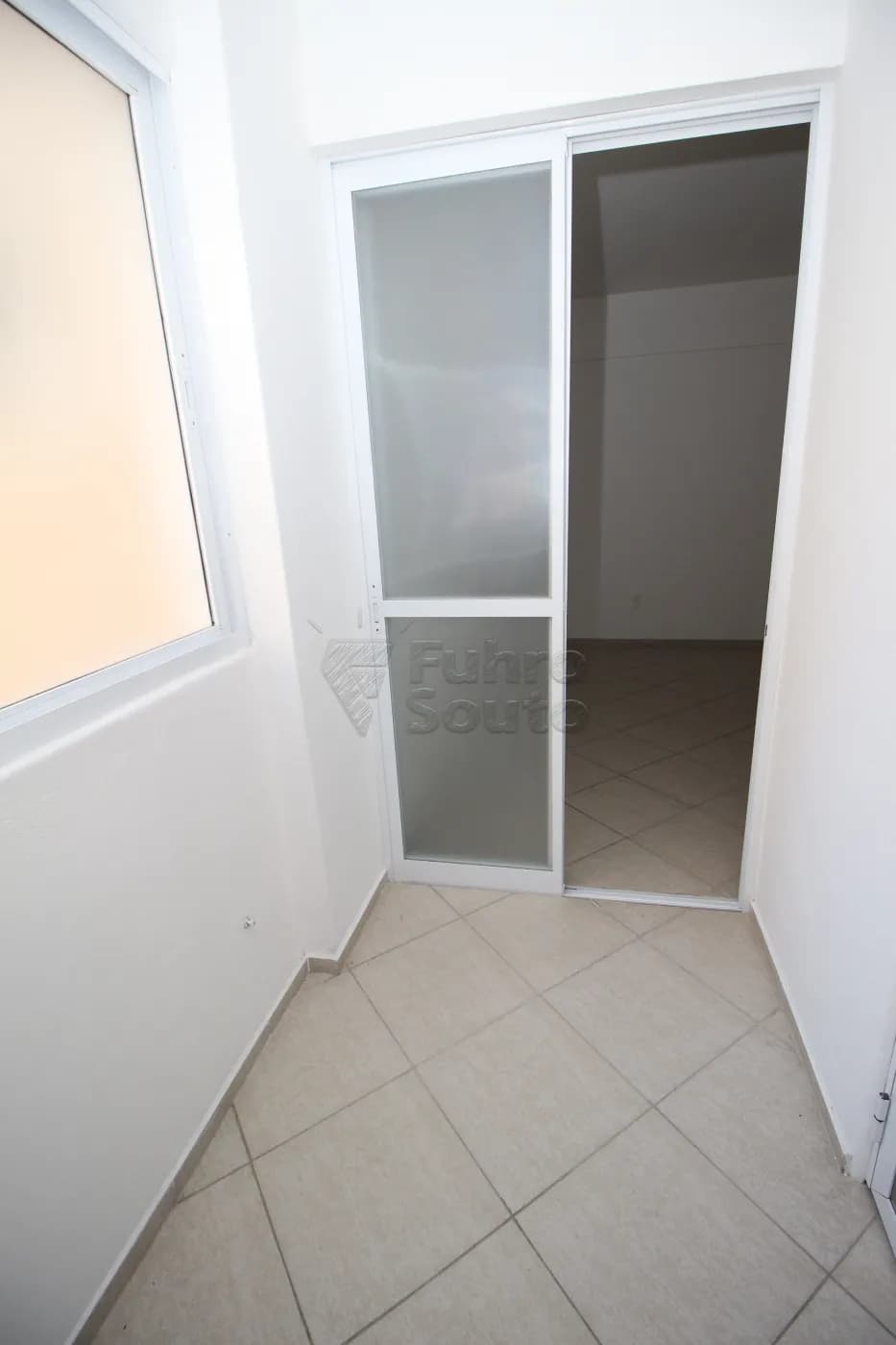 42bzp-pelotas-apartamento-padrao-centro-09-05-2024_20-24-19-16.webp