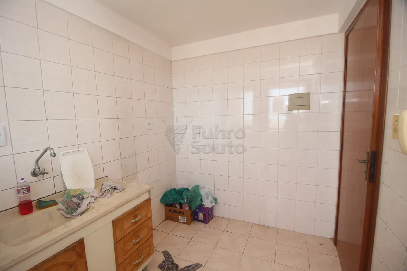 44xt2-pelotas-apartamento-kitinete-centro-13-11-2025_22-59-13-6.webp
