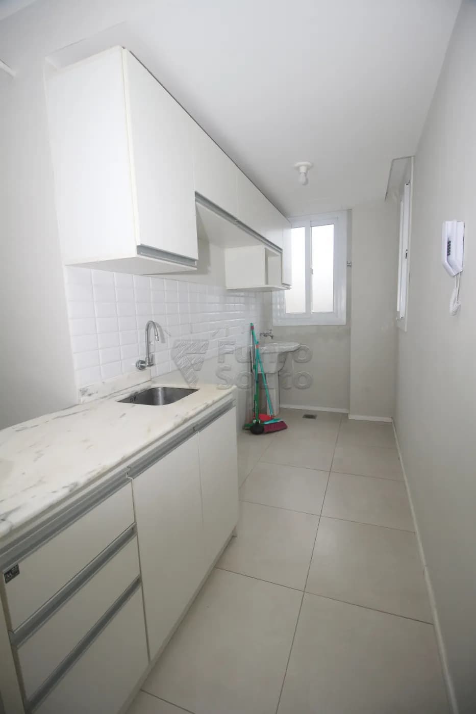 45657t-pelotas-apartamento-padrao-centro-15-06-2025_00-24-55-6.webp