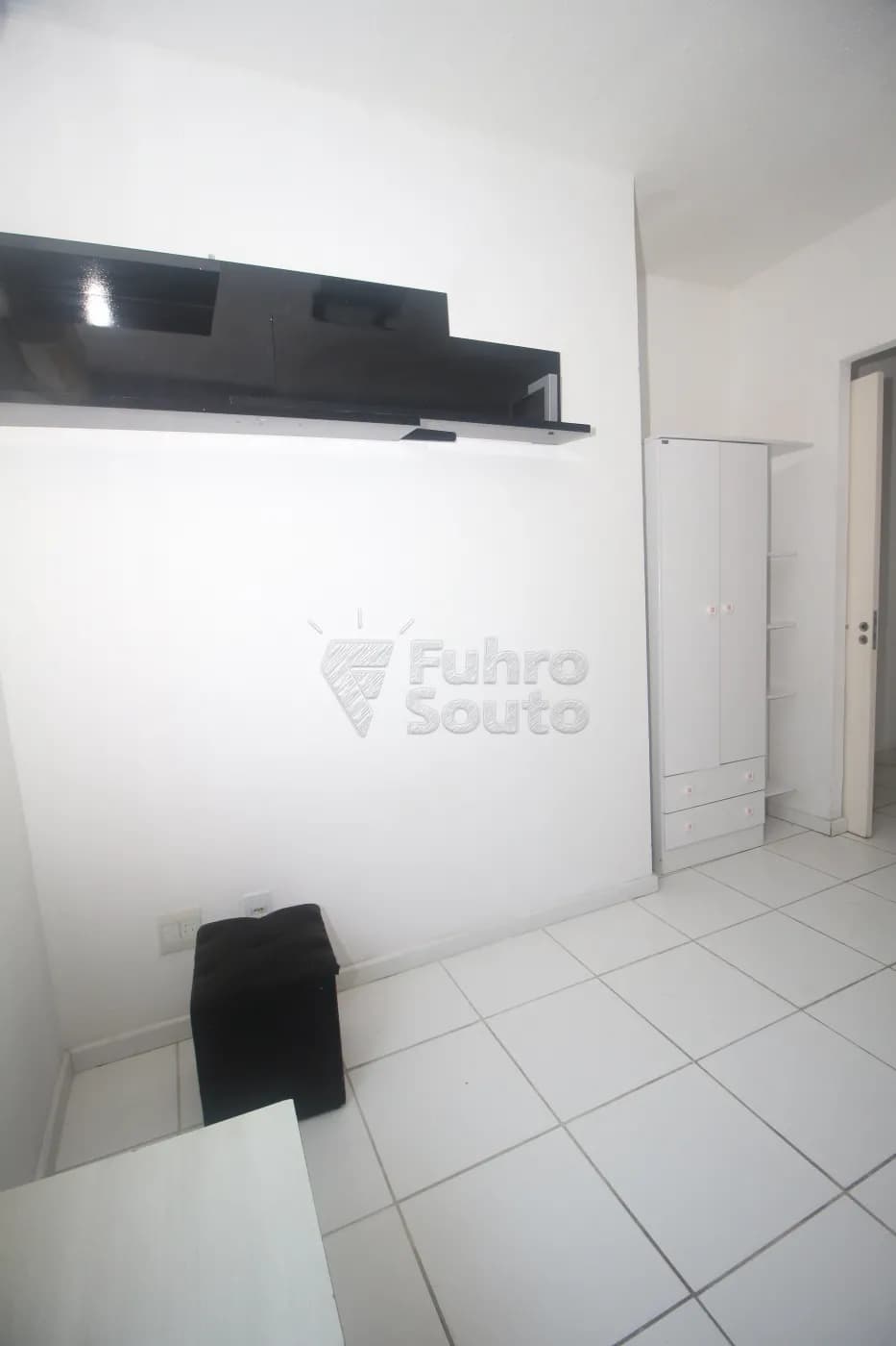 4a5rb-pelotas-casa-condominio-tres-vendas-14-07-2025_23-48-42-19.webp