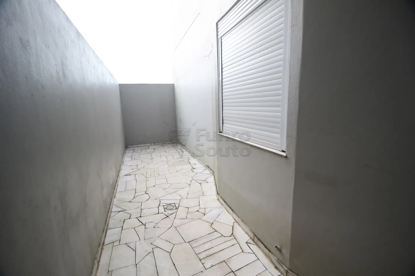4asjk-pelotas-apartamento-padrao-centro-29-08-2024_23-47-31-17.webp
