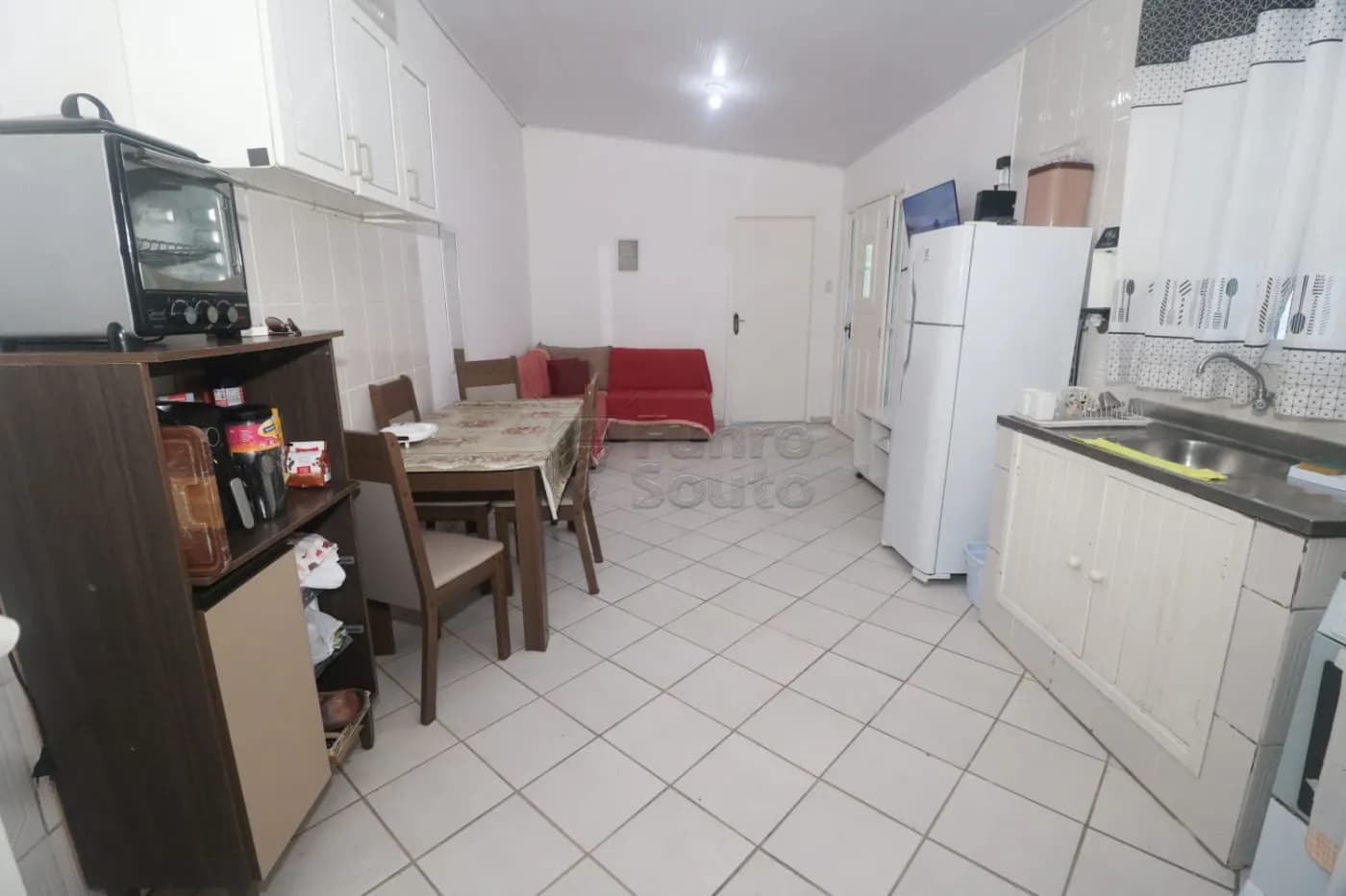 4bi26p-pelotas-casa-padrao-laranjal-11-04-2026_18-56-11-69dac37b2dc3b.webp