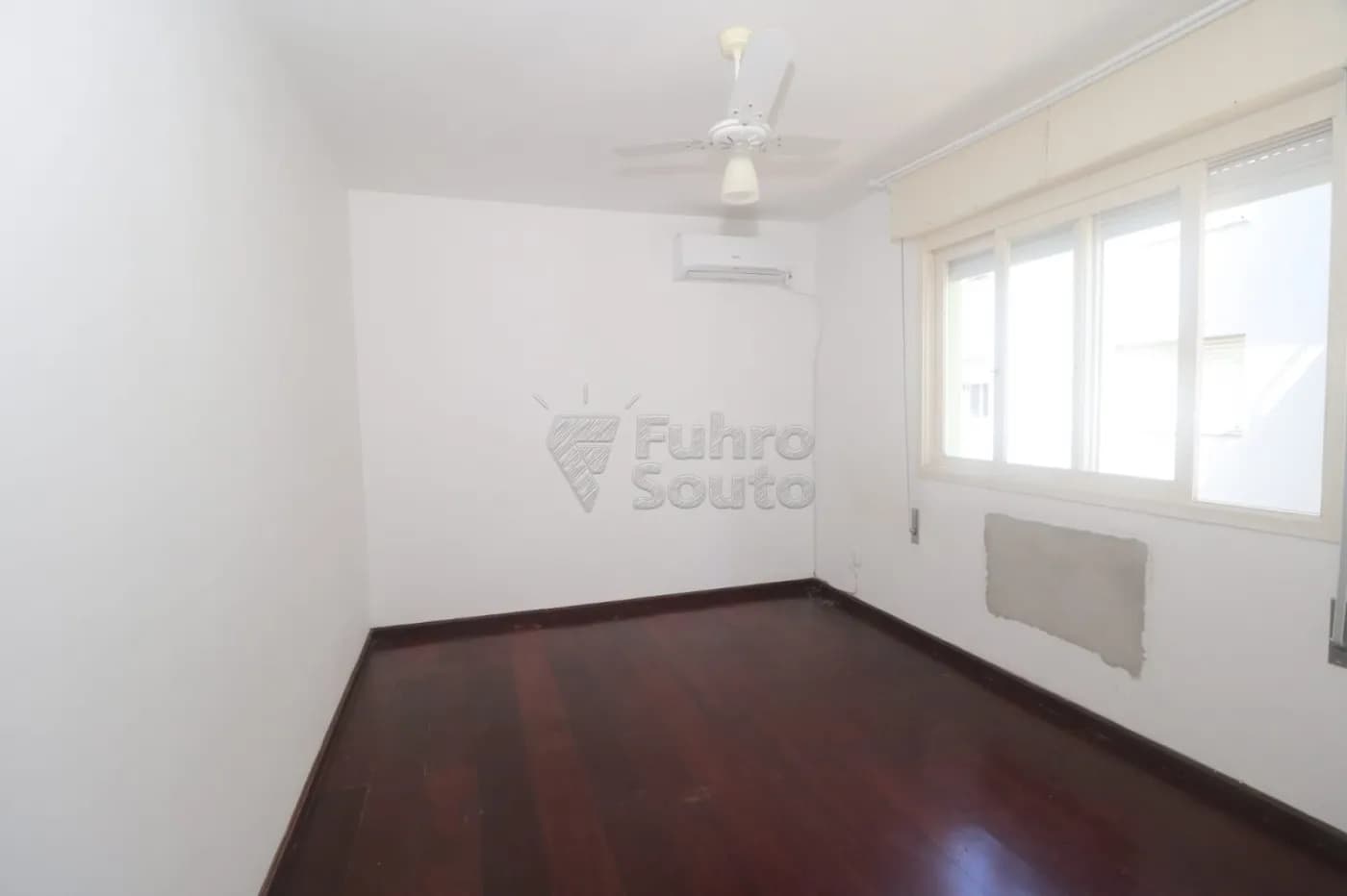 4c3v9-pelotas-apartamento-padrao-centro-04-03-2026_10-14-57-69a83051e2934.webp