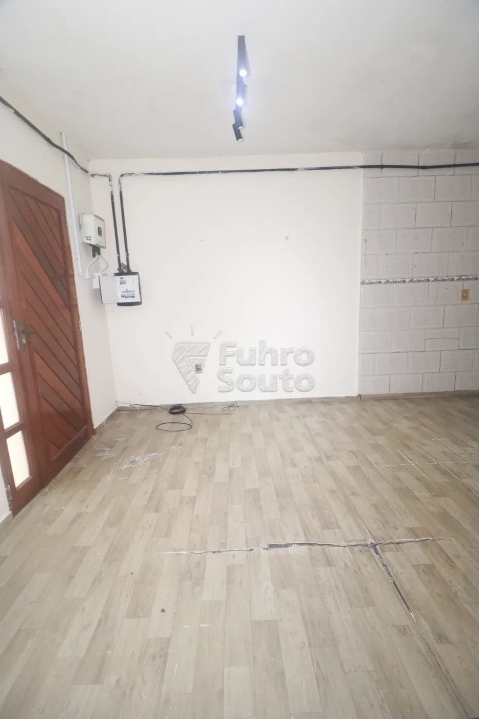 4g6d7c-pelotas-casa-padrao-areal-15-04-2026_00-01-10-69deff765f99b.webp