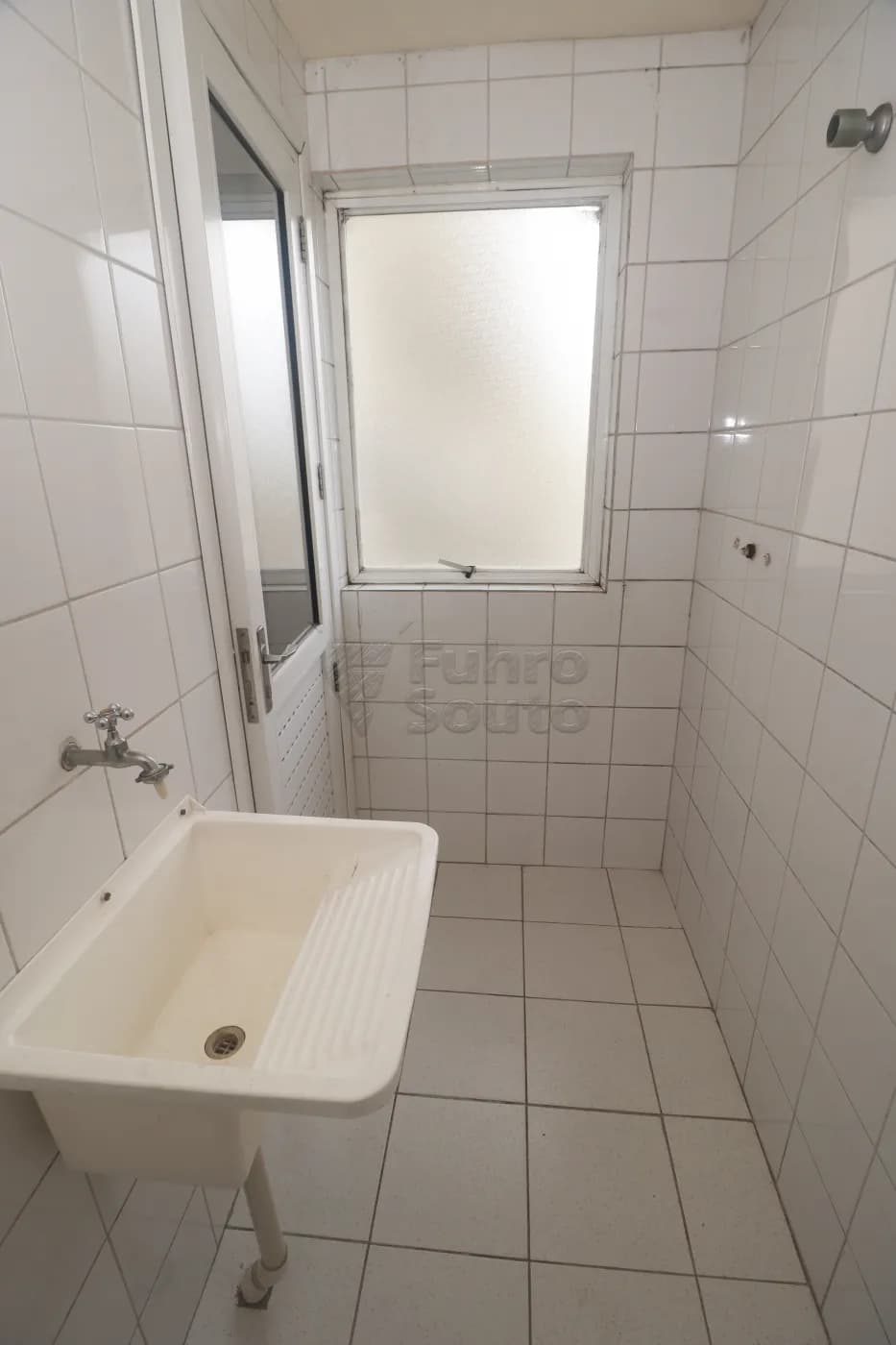 4h3iu26-pelotas-apartamento-padrao-centro-30-03-2026_22-01-44-69cb1cf810cff.webp