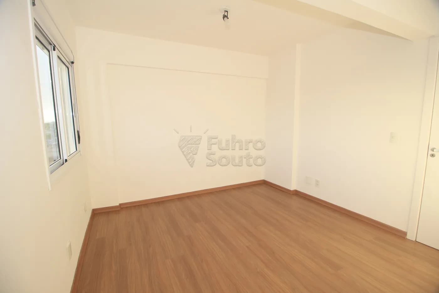4h54rq-pelotas-apartamento-padrao-areal-19-02-2025_00-28-49-9.webp