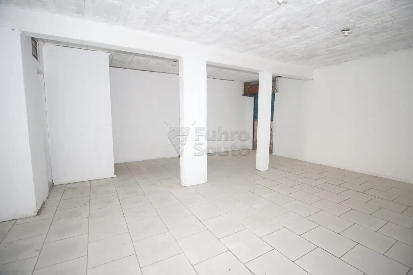 4ixt49-pelotas-comercial-sala-em-condominio-fragata-14-02-2025_00-57-13-6.webp