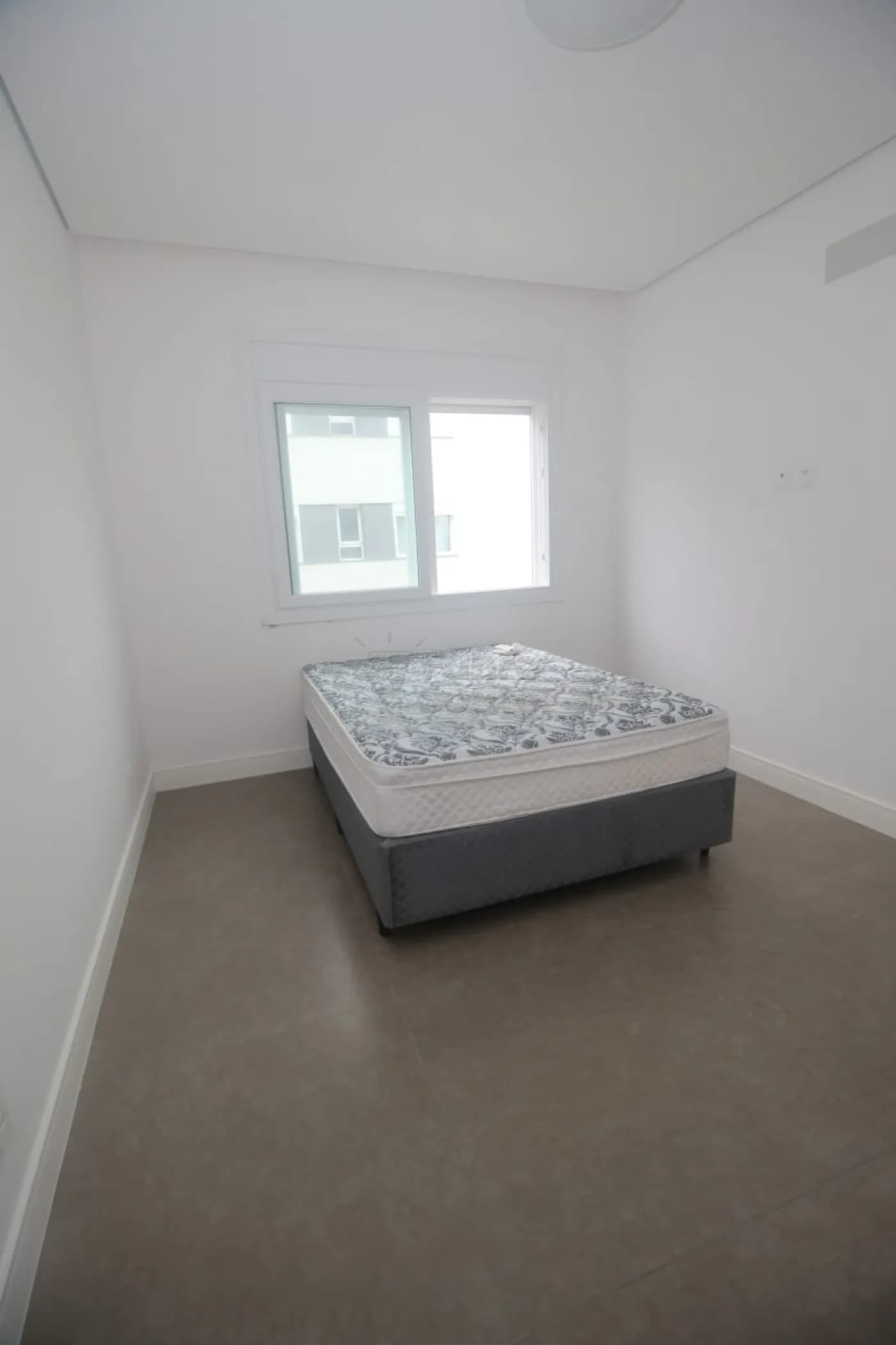 4kg43-pelotas-apartamento-padrao-centro-15-07-2025_17-25-48-14.webp