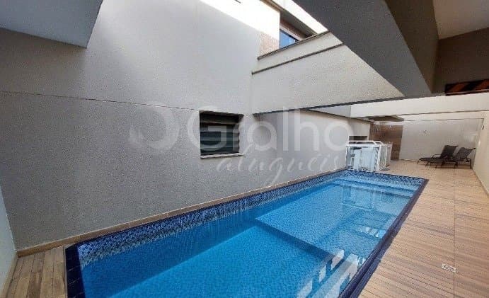 4lbpjq-i5Lb8Okew3QZ78Nf5x17g_288516a19c36a0455c.jpg