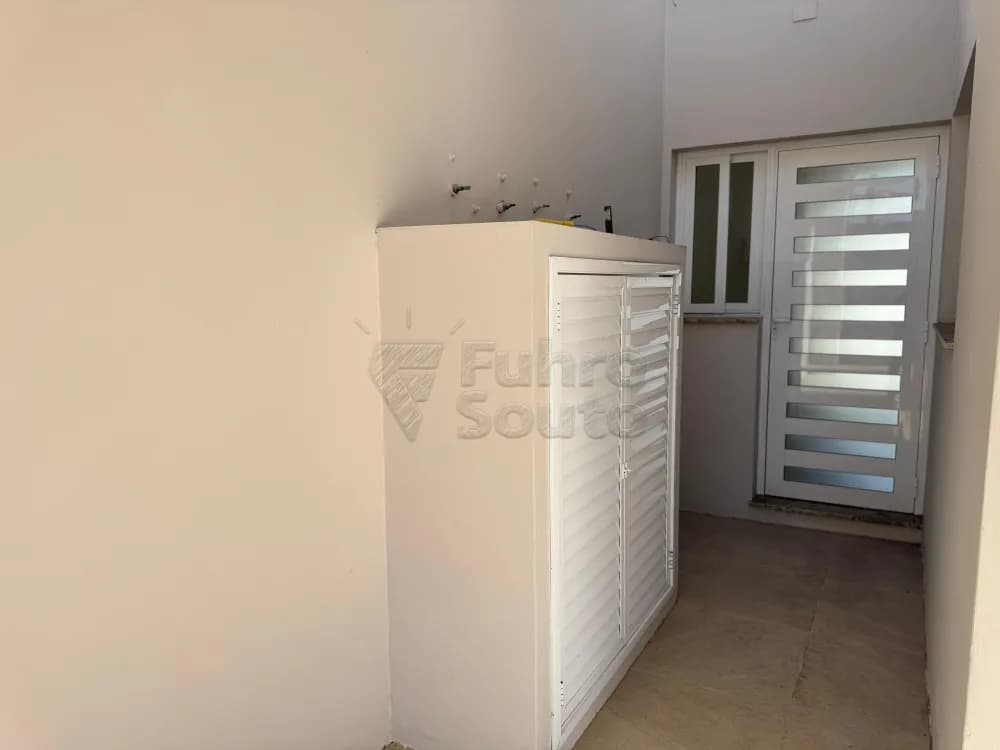 4m9yxx-pelotas_casa_padrao_laranjal_12-06-2025_15-54-39_6.webp