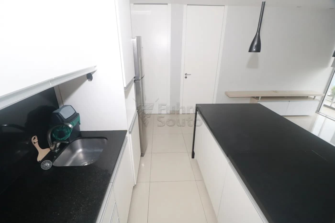 4o4vkl-pelotas-apartamento-padrao-centro-08-01-2026_00-16-02-695f2172d7978.webp