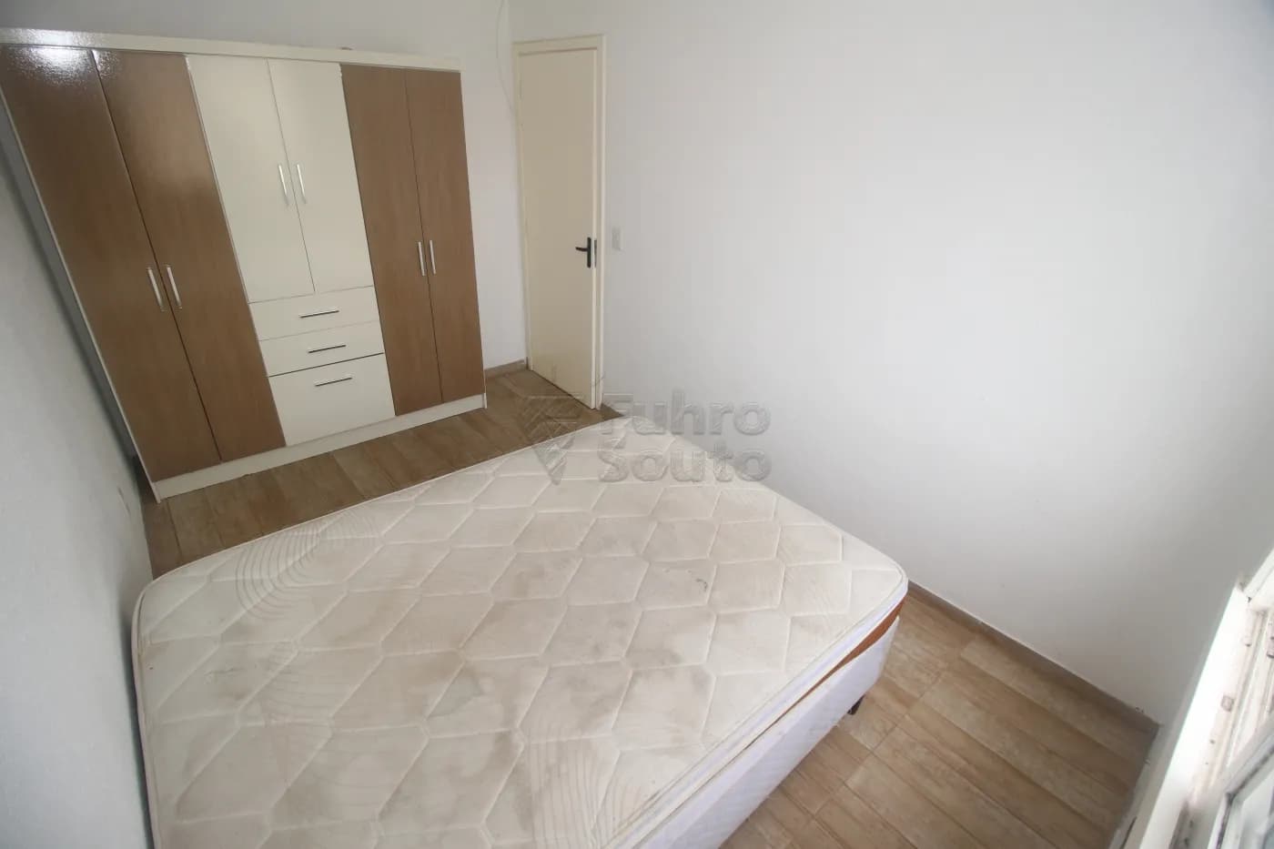 4psd8l-pelotas-apartamento-padrao-centro-10-08-2025_21-46-19-15.webp
