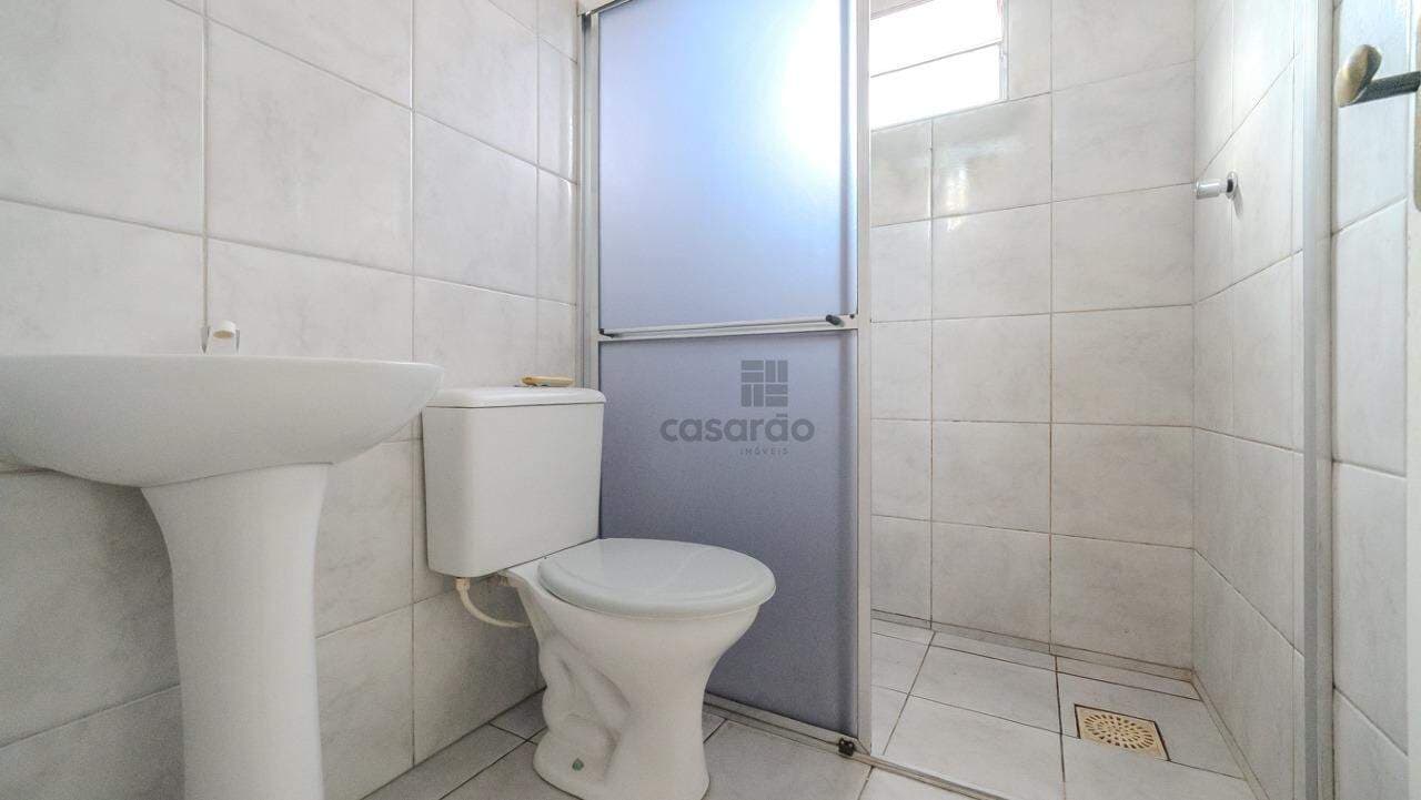4quhj6-apartamento-3-quartos-no-pelotas-banheiro-social.jpg