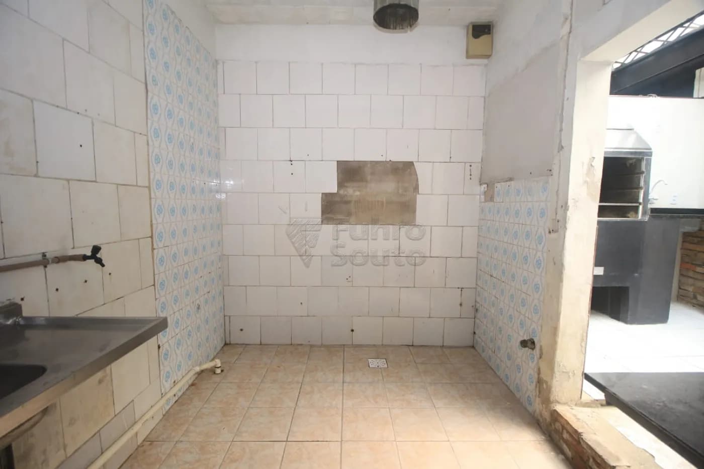 4t7ebp-pelotas-comercial-predio-centro-23-10-2025_14-00-42-17.webp