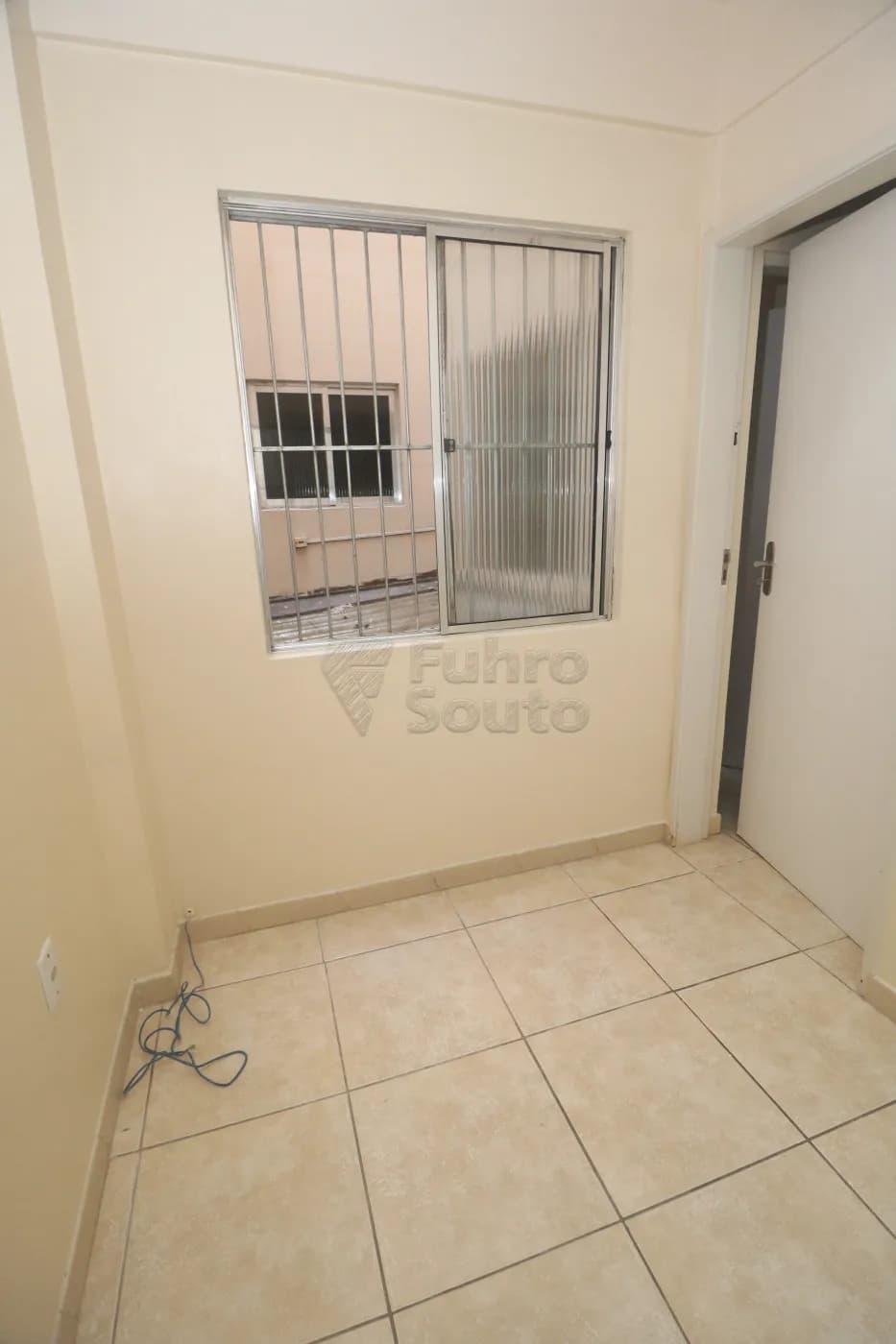 4ul56-pelotas-apartamento-fora-de-condominio-centro-06-05-2026_23-18-19-69fbf66bba3db.webp