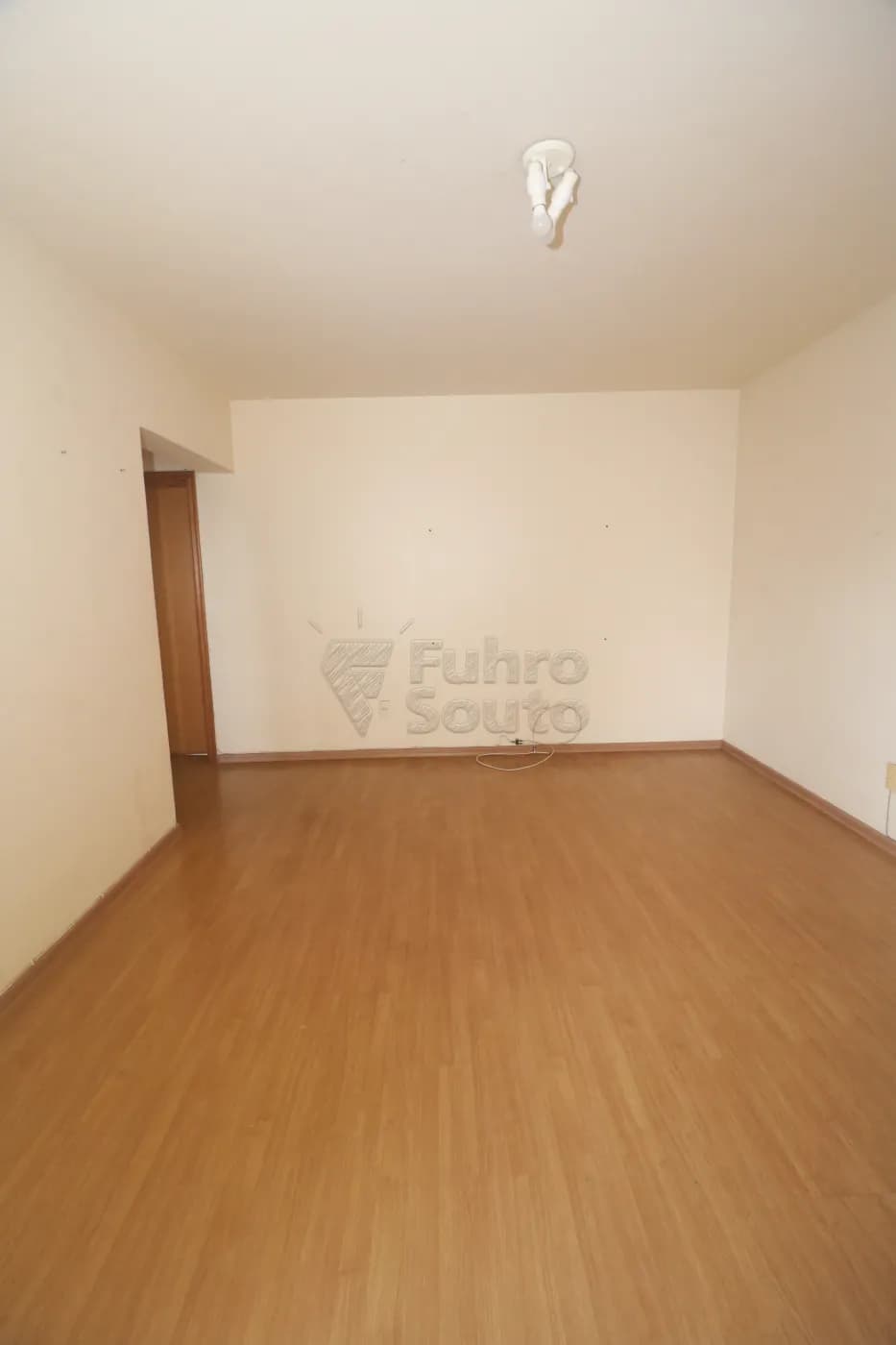 4uz92-pelotas-apartamento-padrao-centro-30-03-2026_22-01-26-69cb1ce67a0e4.webp