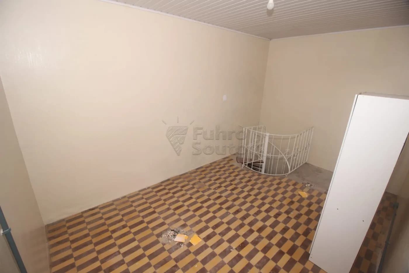 4xif2k-pelotas-casa-padrao-centro-14-07-2025_13-21-36-32.webp