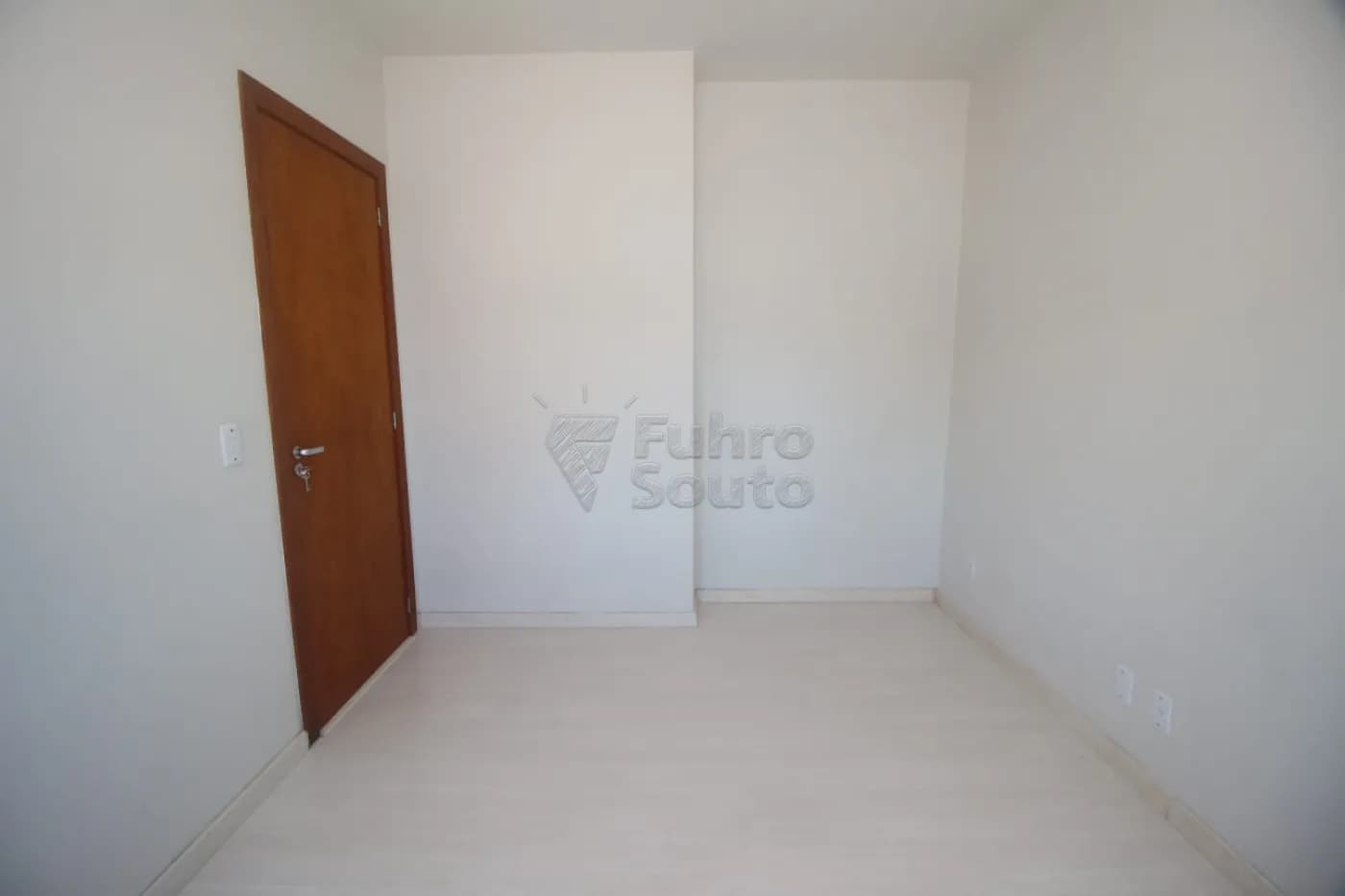 4xrofd-pelotas-apartamento-padrao-centro-25-07-2025_09-18-11-17.webp