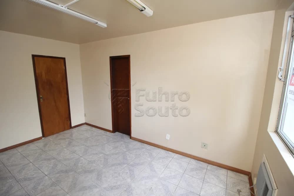 54b67f-pelotas-comercial-sala-em-condominio-centro-14-04-2023_22-43-33-6.webp