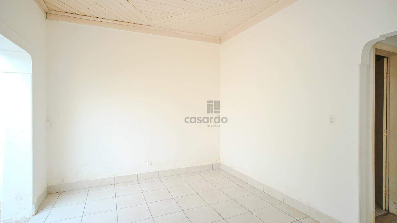 55sdmb-casa-comercial-4-quartos-no-pelotas-cozinha.jpg