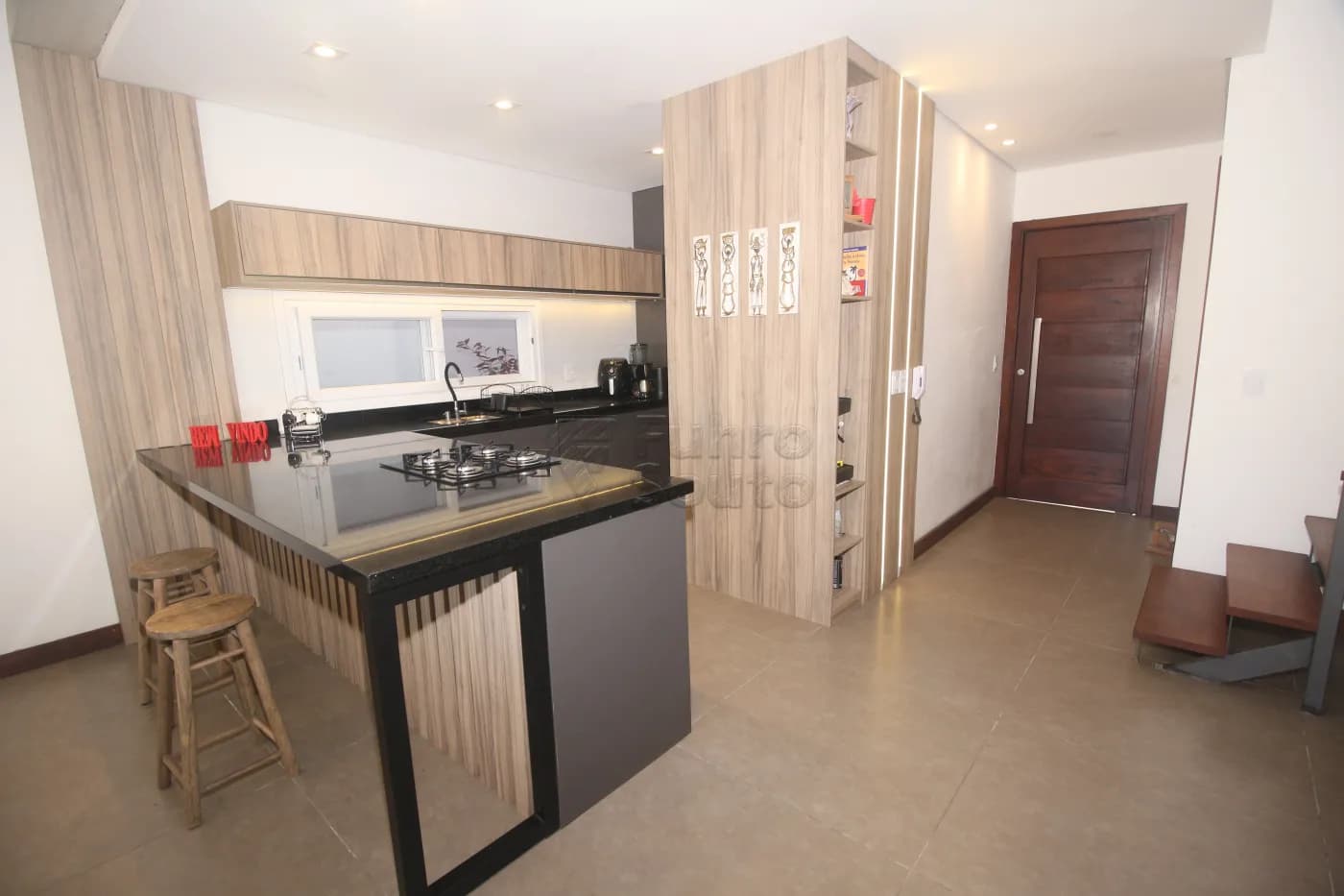 55zwfg-pelotas-casa-condominio-laranjal-14-06-2025_01-07-58-8.webp
